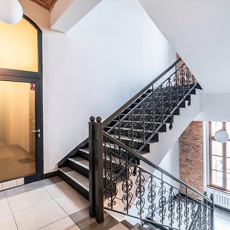 Apartament Z Osobna Sypialnia W Pieknej Kamienicy W Centrum Вроцлав Экстерьер фото